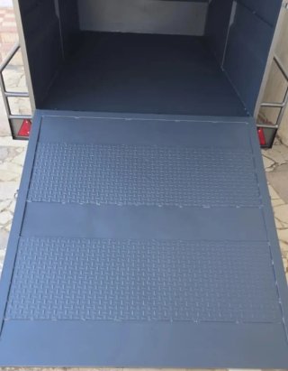 Remolque elevable 750kg con tapa
