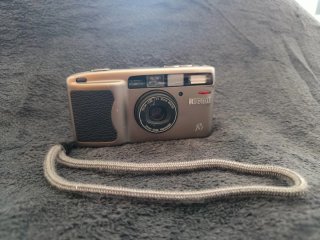 Ricoh R1 - Cámara analógica