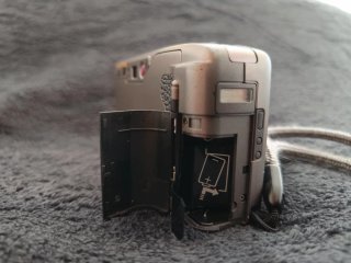 Ricoh R1 - Cámara analógica
