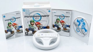 Nintendo Wii Family Edition + Mario Kart