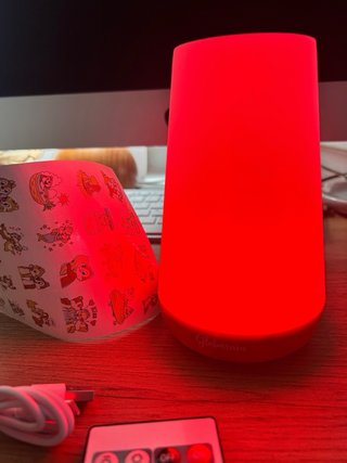 Lámpara de noche Globarnia con control remoto