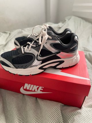 Nike V5 RNR Zapatillas Negras y Plateadas