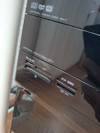 Ordenador + Pantalla + Raton + Teclado