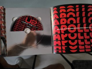 U2 Live at the Apollo Libro CDs Socios