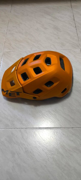 Casco Bicicleta Montaña Naranja MET Talla S