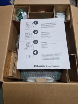 Robot tosaerba Robomow RM200 nuovo senza uso