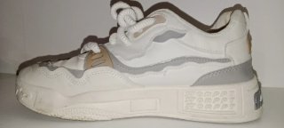Zapatillas deportivas blancas