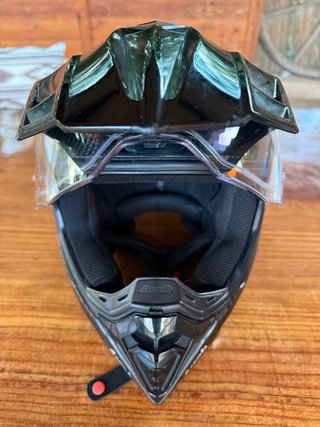 Casco Airoh Commander Carbon – Muy ligero y en exc