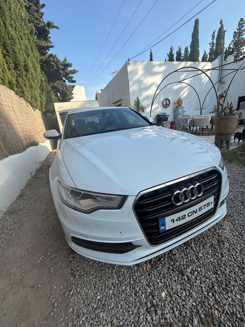 Audi A6 2015 - foto 1
