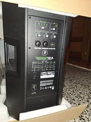 Altavoces Autoamplificados Mackie Thump 12A 1300W