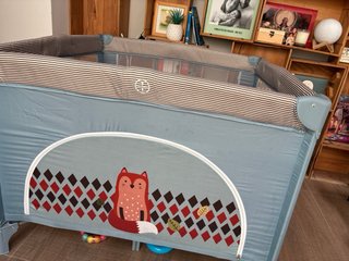Parque infantil Lionelo