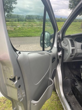 Opel Vivaro 2005