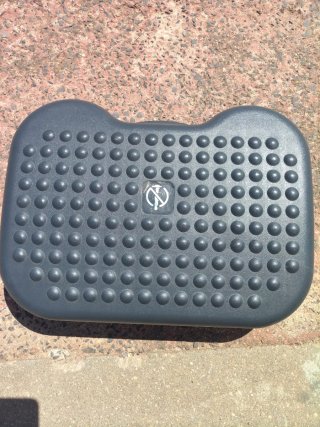 Reposapiés ergonómico de oficina