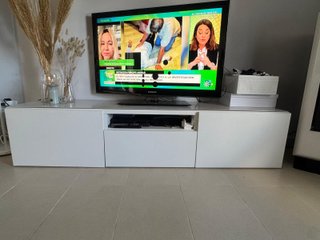 Mueble TV blanco con almacenaje