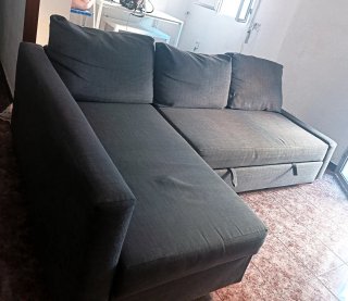 Divano letto grigio in tessuto FRIHETEN