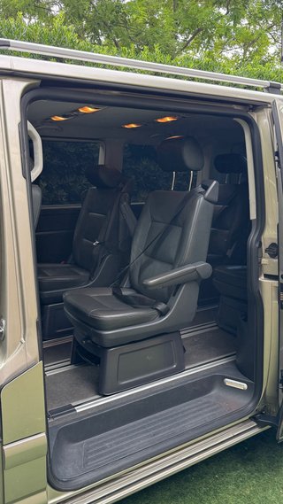 Volkswagen Multivan 2.5 TDI