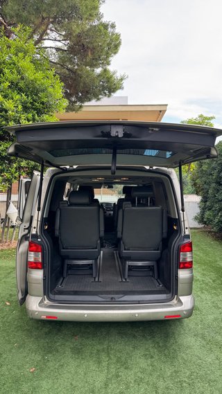 Volkswagen Multivan 2.5 TDI