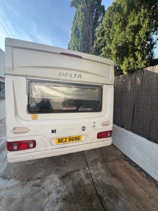 Caravana Lunar Delta 610-4