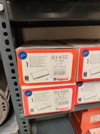 6 Luces de Emergencia Legrand