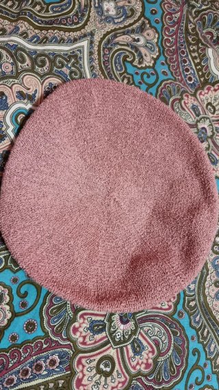 Cappello basco rosa