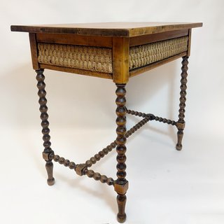 Mesa Castellana Siglo XIX
