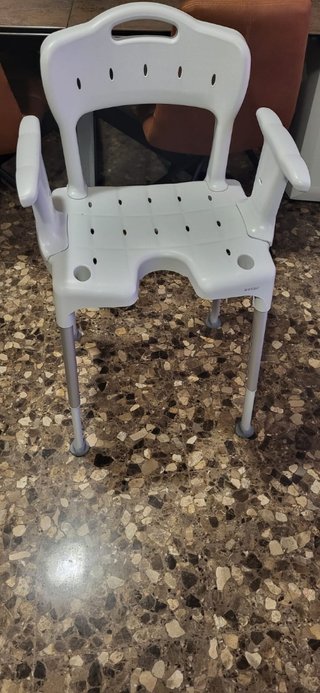 Silla de ducha Ortopédica Etac