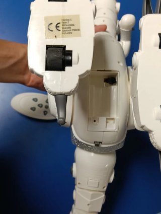 Dinosaurio robot teledirigido
