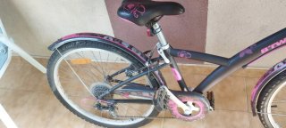 Bicicleta 24 Negra y Rosa con Marchas