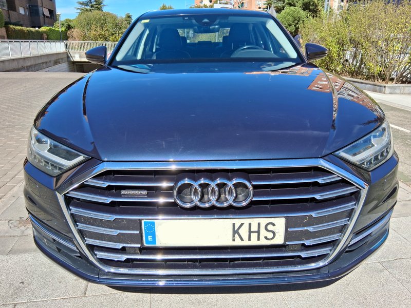 Audi A8 2018, foto 8