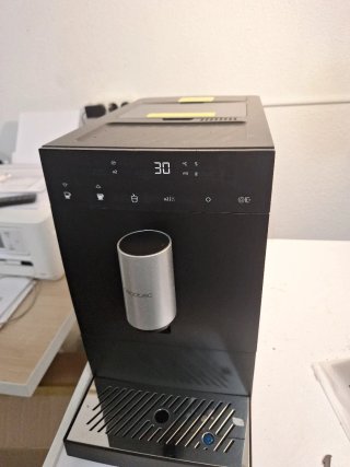 Cafetera Cecotec Compacta Superautomática