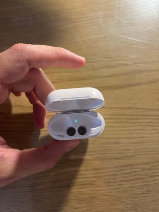 Funda AirPods Apple Blanca