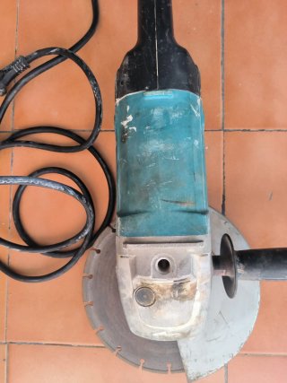 Radial Makita Grande