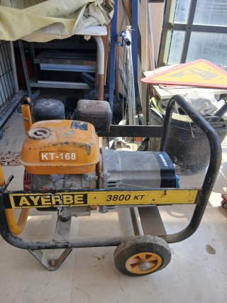 Generador AYERBE 3.8 KVA 230V