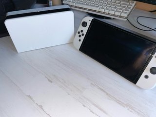 Nintendo Switch OLED Bianca e Nera
