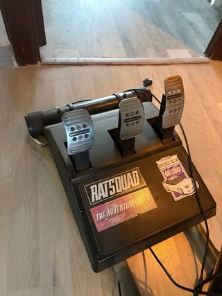 Volante Thrustmaster PS4 y PC