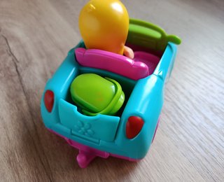Coche Pinypon con accesorios picnic