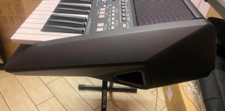 Yamaha PSR SX600