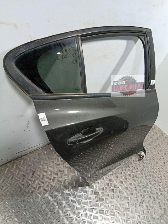 PUERTA TRASERA DERECHA Ford Focus Berlina (CGE)(2018->)