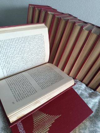 Grandes éxitos universales literatura contemporáne