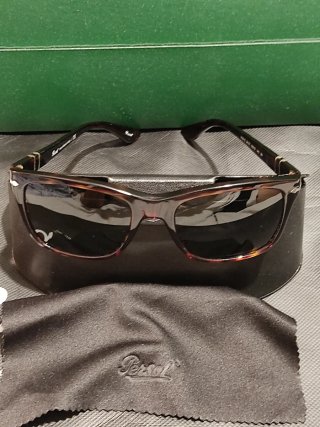 Gafas de sol Persol Marrones