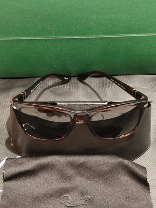 Gafas de sol Persol Marrones