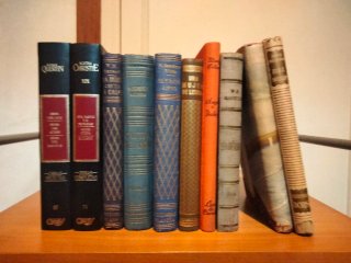 Lote de 34 libros novela tapa dura, a 35 €