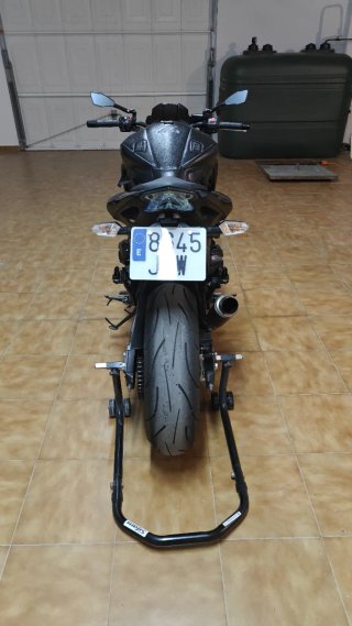Kawasaki z800 full