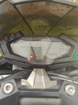 Kawasaki z800 full