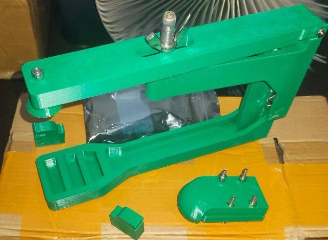 SOPORTE PCB Y SONDA DE PRUEBA