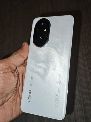 Honor 200 5G 256GB Blanco - Como Nuevo