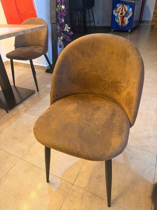 Mesa y 4 Sillas Bar