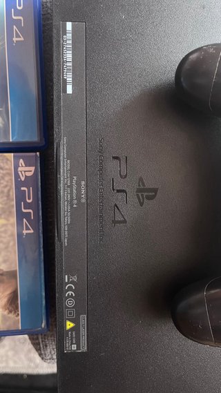 PS4 (PlayStation 4) Negra + 2 Mandos + Juegos