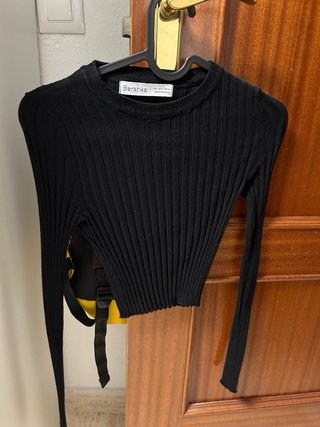 Camisetas manga larga de Bershka.