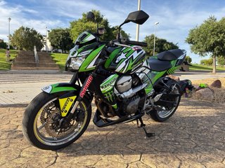 Kawasaki Z750
